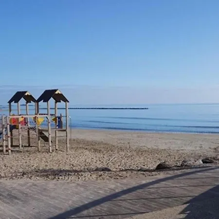 D'agde, 4 Pieces, 8 Personnes - Fr-1-423-104