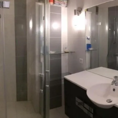 D'agde, 4 Pièces, 8 Personnes - Fr-1-423-104 * Le Grau-dʼAgde